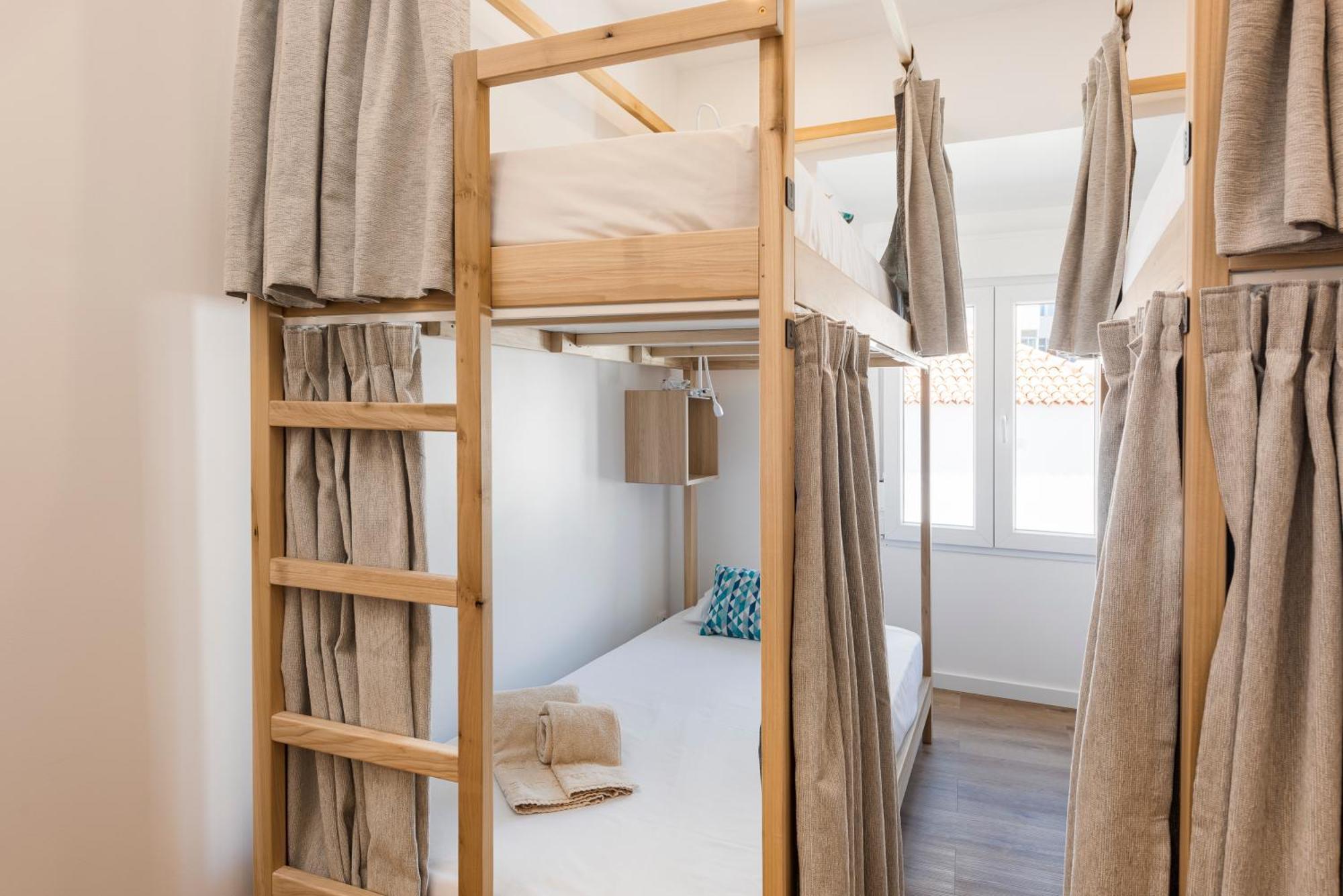 Madalena Hostel E Suites 法鲁区 外观 照片